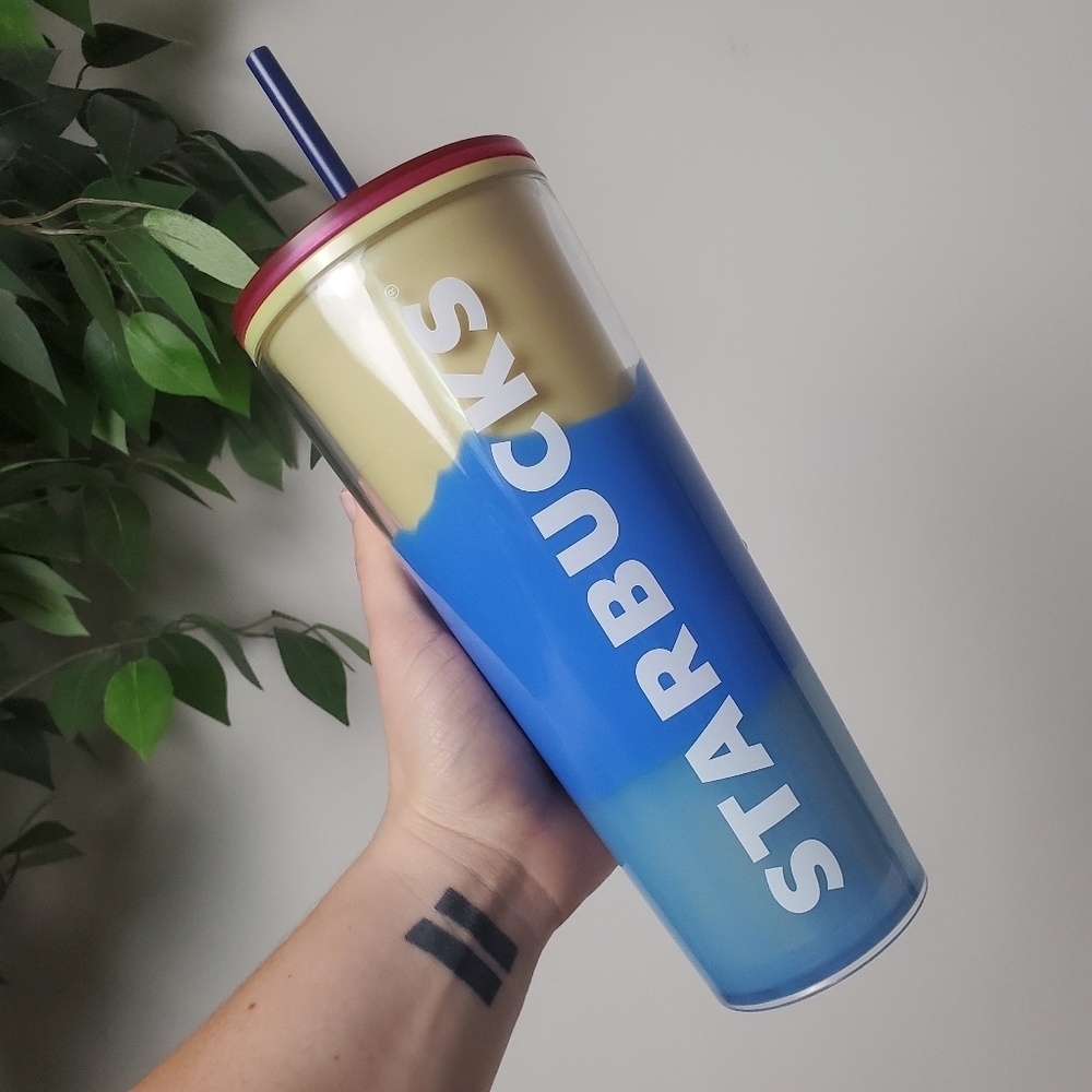 Starbucks Venti 24 oz Ombre Color Changing Tumbler 2020